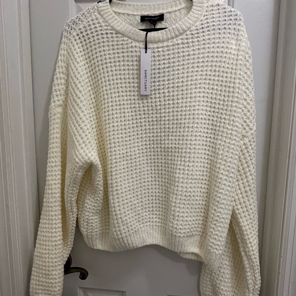 Women's Cream Sweater NWT